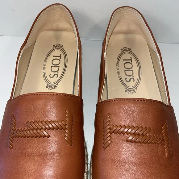 Tod’s Light Brown Leather Whipstitched Espadrilles